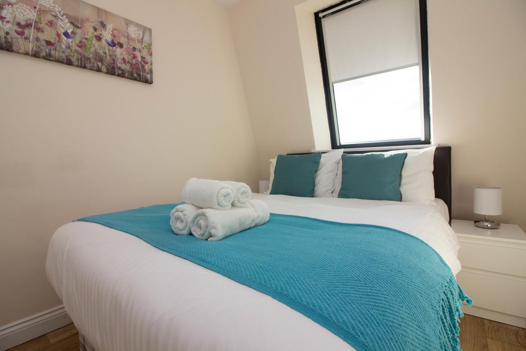 Castle Point Apartments Southampton Premier Lodge Exterior foto